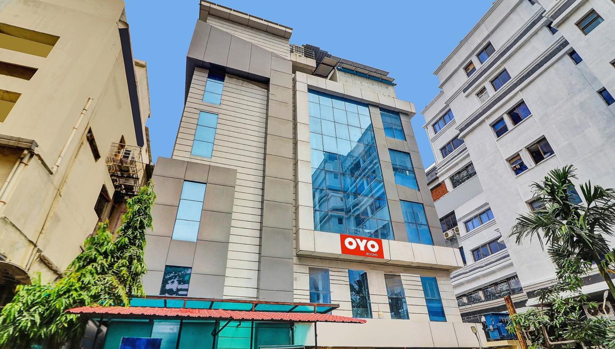 Heavens Inn Near Rasoolpura Metro Station حيدر أباد المظهر الخارجي الصورة