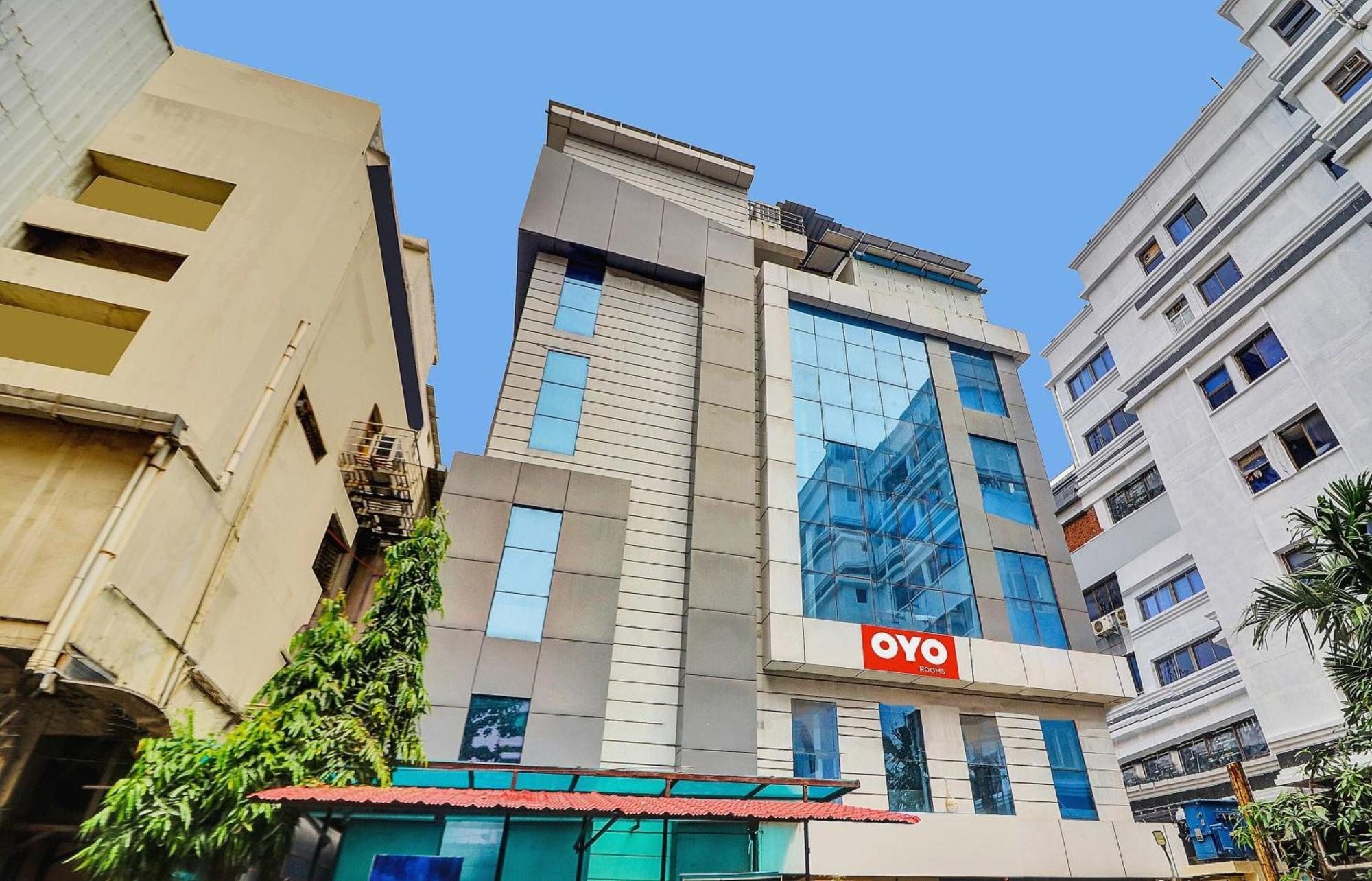 Heavens Inn Near Rasoolpura Metro Station حيدر أباد المظهر الخارجي الصورة